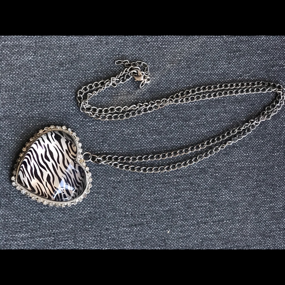 Animal Print Heart Long Necklace
